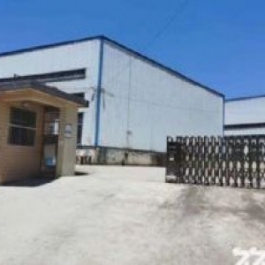 非中介)出租贵阳龙洞堡机场15公里处2000平厂房设施齐全。